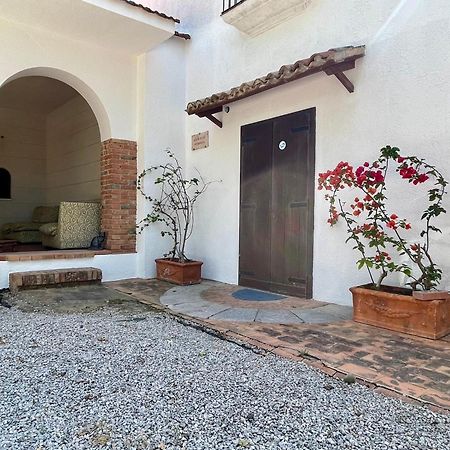 Villa Tana Pacenzia Cefalù Eksteriør billede